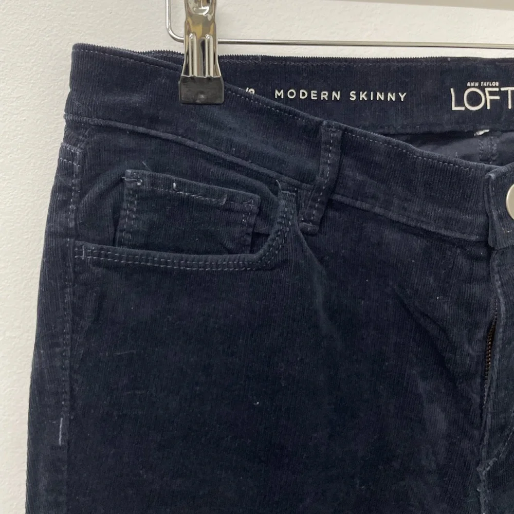 Ann Taylor Loft Pants Women Size 29/8 Blue, Corduroy, High Rise, Modern Skinny - Picture 6 of 7